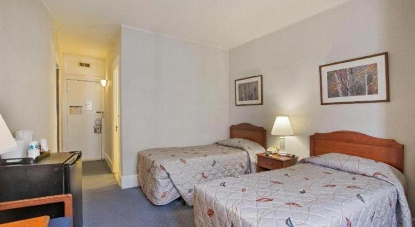 Hotel Harrington Вашингтон Экстерьер фото